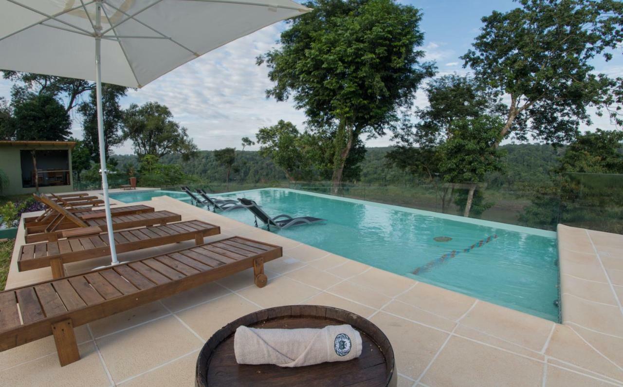 Tupa Lodge Puerto Iguazú Exterior foto